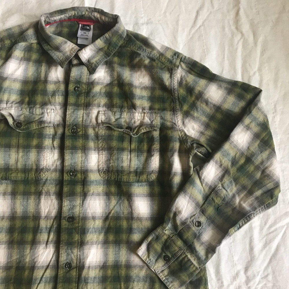 The North Face Green Plaid Button Down - Picture 2 of 7